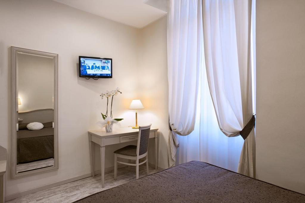 Hotel Cortese Sanremo Zimmer foto